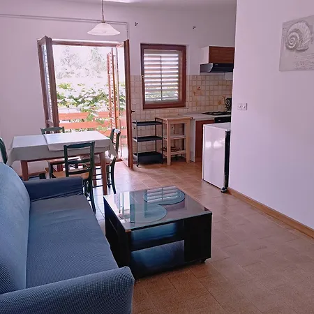 Frans Bright Apartmán *