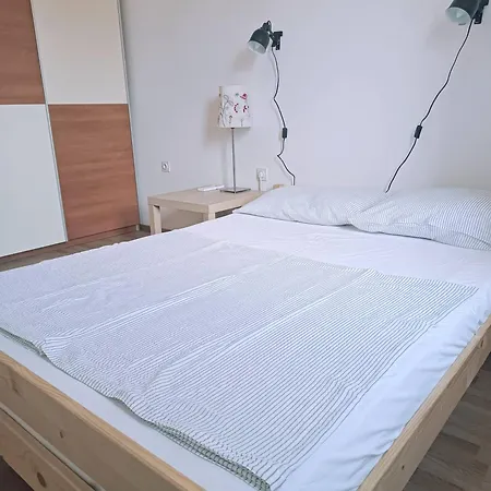 Frans Bright Apartmán
